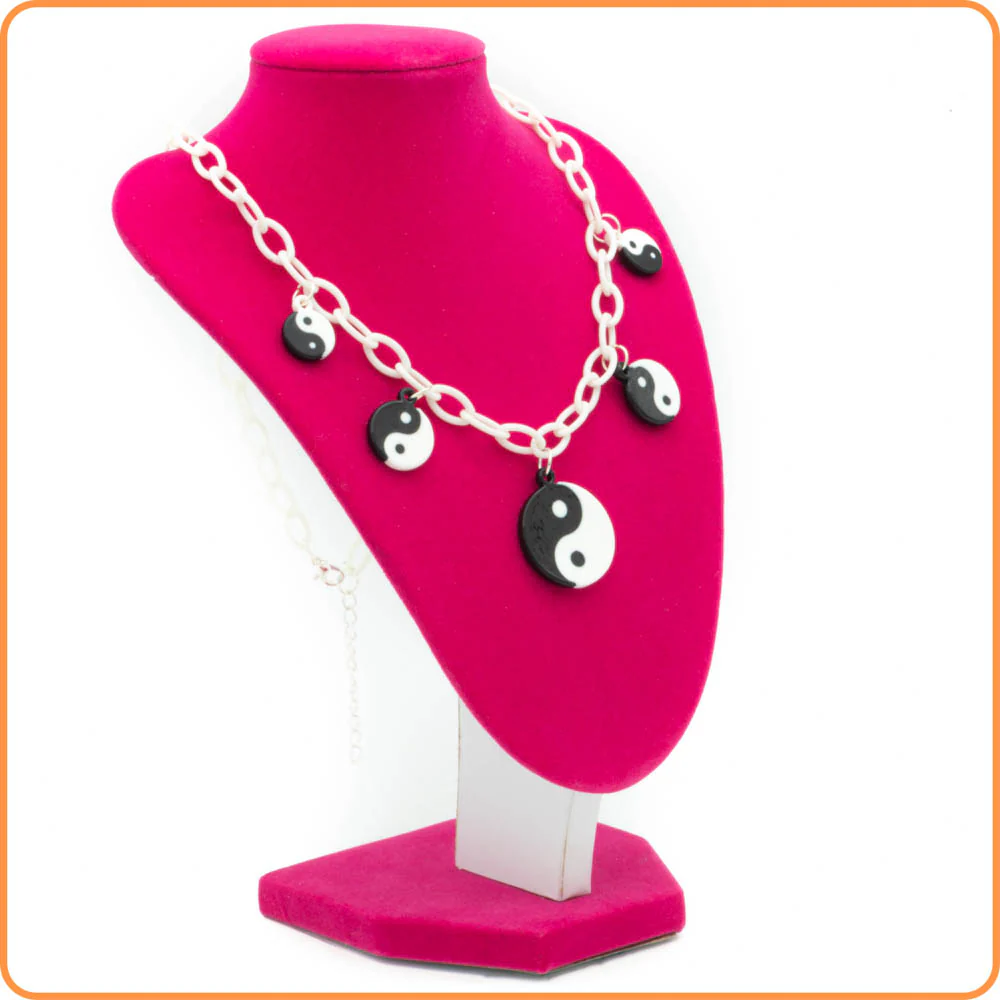 Yin Yang Necklace - Image 3